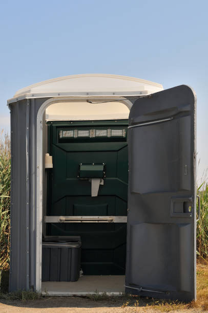 Best Portable restroom trailer rental  in Anson, TX